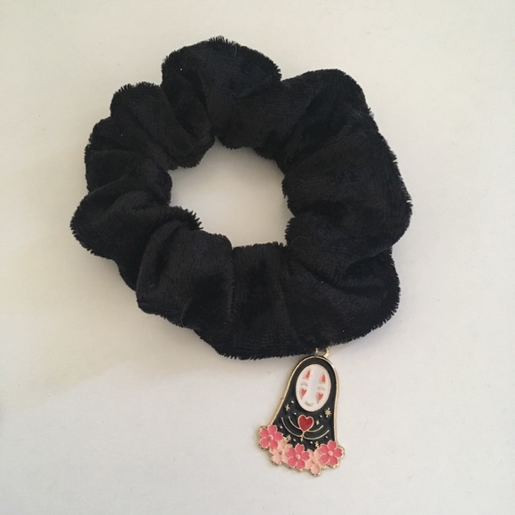 handmade Accessories - No face charm Scrunchie flawed